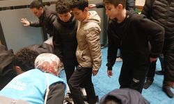 Minik Adımlar Cami Saflarında, Büyük Yürekler Yurtta Buluştu