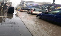 Sağanak sele neden oldu