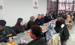Dünyanın Dört Bir Yanından Gelen Öğrenciler Aynı İftar Sofrasında Buluştu