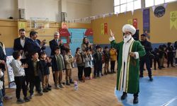 Yunus Emre’de Ramazan Coşkusu Salona Sığmadı