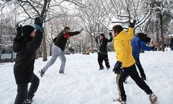 14 Nisan Salı Ardahan'da okul yok mu (Ardahan Valiliği - Kar tatili)? Ardahan okullar tatil mi?