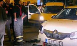 Batman’da Cadde Üzerinde Kaza: Otomobil ile Taksi Çarpıştı