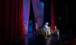 Batman’da Sanat Rüzgarı: “Hastalık Hastası” Ayakta Alkışlandı