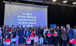 Batmanlı Öğrencilerden TÜBİTAK’ta Büyük Zafer: 7 Ödülle Bölgeye Damga Vurdular!