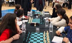 Hamleler Konuştu, Şampiyonlar Belirlendi! Batman’da Satranç Heyecanı Zirve Yaptı
