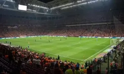 13 Nisan bugünkü maçlar hangi kanalda? Canlı maç nereden izlenir?