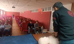 Lise Öğrencileri Sağlıkta Hayat Kurtaran Bilgilerle Donandılar