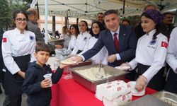 Öğrenci ve Mezunlar Aynı Sofrada Geleceği Konuştu