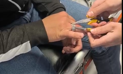 Parmağındaki Metal Panik Yarattı! İtfaiye Dakikalar İçinde Kurtardı