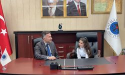 Rektörlük Koltuğu Minik Şerife’ye Emanet