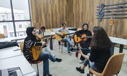 Sason’da Gençlere Sanat Desteği: Ücretsiz Müzik Kursları Başladı