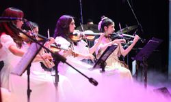 Batman’da Müzikle Dünya Turu: Senfomix Orkestrası’ndan Büyüleyen Konser