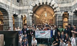 Batmanlı Öğrenciler Diyarbakır’da Kültür ve Eğitim Yolculuğuna Katıldı
