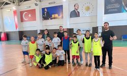 Engelleri Aşan Dostluk: Özel Öğrenciler ile Şampiyonlar Parkede Buluştu