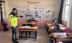 Jandarma Geleceğin Sürücülerini Eğitiyor!