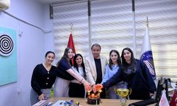 Kars’ta Zirveye Çıkan Takım Kutlandı