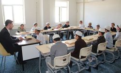 Kozluk’ta Öğrenciler Hem Hafızlık Hem Akademik Başarı İçin Yetişiyor