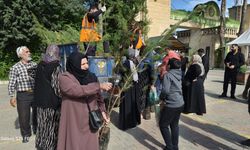 Mezarlıkta Yeşeren Umut: Geleceğe Nefes İçin Fidan Seferberliği