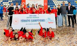 TOKİ Kazım Karabekir Ortaokulu Hentbolda Türkiye Şampiyonu Oldu