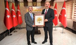 TÜRKSOY Heyetinden Vali Canalp’e Ziyaret