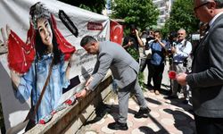 Aybüke Öğretmen Kozluk’ta Gözyaşlarıyla Anıldı