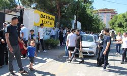 Batman’da Binlerce Aday AYT’de Ter Döktü, Aileler Dua Nöbetinde