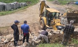 Kozluk’ta Yol, Altyapı ve Tarla Yollarında Yoğun Mesai