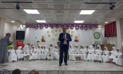 Minik Yüreklerden Büyük Performans
