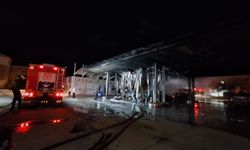 Petrol İstasyonunda Gece Dehşeti! Kurşunlayıp Ateşe Verdiler İddiası