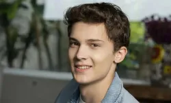 Çağan Efe Ak’ın Gerçek Kardeşi Mert Ege Ak Kimdir, Kaç Yaşında? Genç Oyuncu Hangi Ünlü Netflix Filmiyle Parladı?