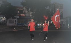 Genç Sporcular Ay-Yıldızlı Bayrağı 5 Kilometre Taşıdı