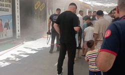 İş yerinde yangın: Esnaf ve itfaiye seferber oldu