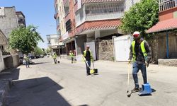 KENT GİRİŞLERİ VE MAHALLELERDE YOĞUN TEMİZLİK MESAİSİ
