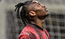 Rafael Leão Transferinde Dev Derbi: Yıldız Oyuncu Milan'dan Ayrılıyor Mu, Fenerbahçe mi Yoksa Galatasaray mı Kazanacak?