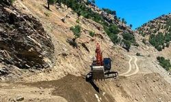 Sason'da Köy ve Yayla Yolları Yenileniyor