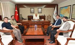Yedi Hilal Derneği Genel Başkanından Valiye Ziyaret