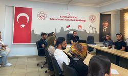 Batman’da Genç Çiftlere Evlilik Öncesi Rehberlik