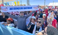 Batman’dan Malazgirt’e 3 Bin 222 Kişi Zafer Coşkusuna Ortak Oldu