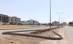 Bozulan Parke Yollar Tek Tek Yenileniyor