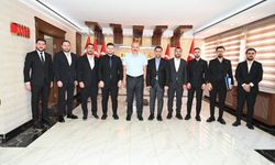 Genç Birlik Vakfı Batman Şubesi Yönetiminden Valiye Ziyaret