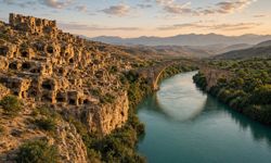 Hasankeyf’ten Malabadi Köprüsü’ne En Popüler 10 Rota: Tarih ve Doğa Dolu Yolculuk Rehberi