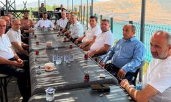 Muhtarlar Malabadi’de Buluştu: Köylerin Sorunları Masaya Yatırıldı