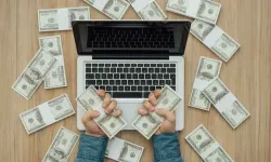 Para Kazanma Çılgınlığı: Bilgisayar Başında Oturanların Keşfettiği Gizli Yöntem İnterneti Sallıyor!