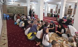 Sosyal Medyada Başlayan Çağrı Lahmacun Sofrasına Dönüştü!
