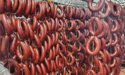 Tarım Bakanlığı’nın İfşa Ettiği O 3 Hileli Sucuk Markası Hangisi? Dana Sucuktan Neden Kanatlı Eti Çıktı?