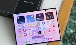 Katlanabilir Ekran Katili Rekor Kırdı: Samsung Galaxy Z Fold8 İçin Şok Üretim Kararı!