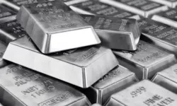 Küresel Piyasaların Gözü Değerli Metalde: Gümüş Fiyatları Yeniden Yükseliş Trendine Geçti