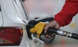 Akaryakıta Zam Fırtınası Kapıda: Motorinde 14,40 TL'lik Dev Artış Sezonu Başlıyor!