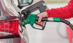 Akaryakıtta Büyük İndirim: Motorin Fiyatları Yeniden Çift Haneli Seviyelere Geriliyor
