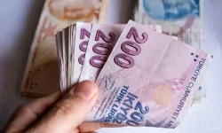 65 Yaş Üstü Vatandaşlara Büyük Destek: Yeni Yaşlı Aylığı 7.257,36 TL Olarak Kesinleşti!